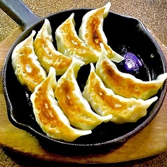 鉄板餃子