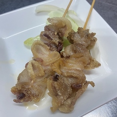 あぐー豚豚トロカリカリ串 塩レモン味