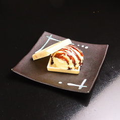 チョコモナカアイス