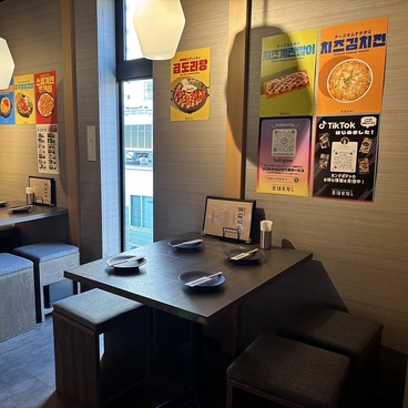 韓国料理 ホンデポチャ 田町店の雰囲気1