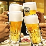 キンキンに冷えたビールも楽しめる飲み放題付きコースございます！おいしいお肉と共にご堪能下さい！