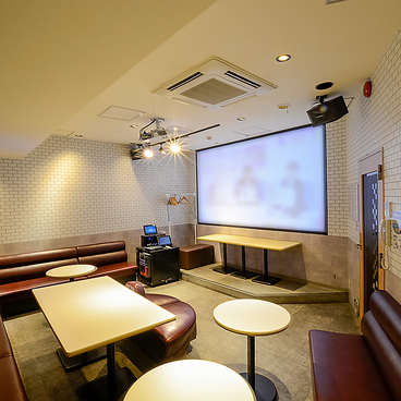 カラオケの鉄人 武蔵小杉店の雰囲気1