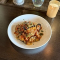 料理メニュー写真&nbsp;夏野菜とスモークベーコンのトマトソースパスタ