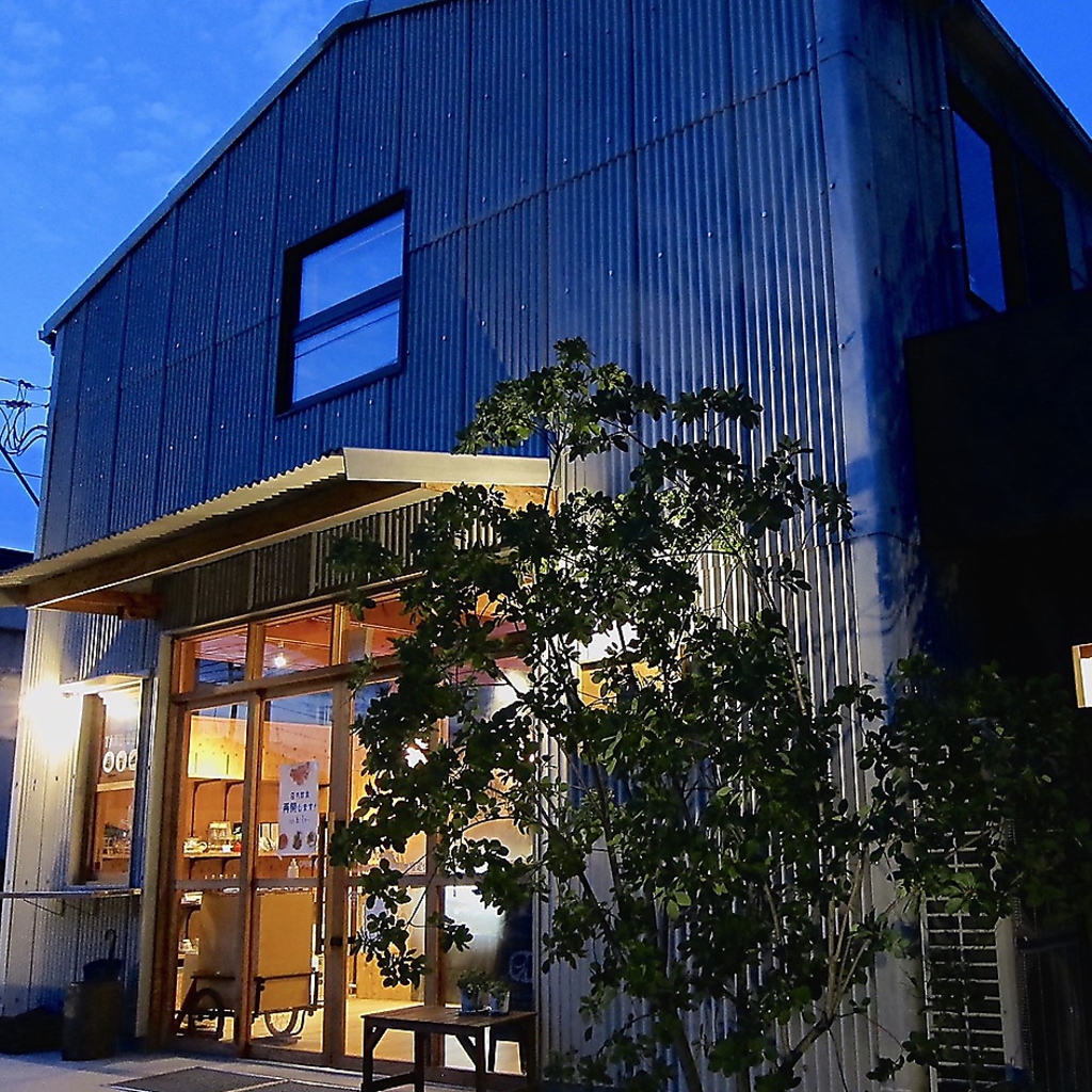 お洒落な雰囲気が漂う一軒家♪夜カフェやガーデンBBQもOK！様々なシーンでご利用いただけます◎