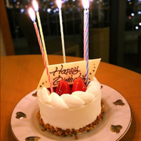 記念日のシェフ4合特製ケーキございます！！！