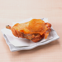 四大名物【3】自家解体 悠然鶏の小樽骨付き鶏ザンギ ~素揚げ~