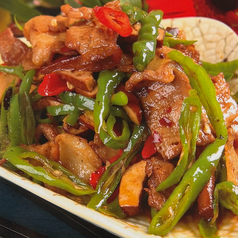 青唐辛子豚肉炒め