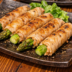 豚バラ肉のアスパラ巻き（塩）