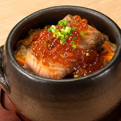 海鮮、ときどき炉端。大衆酒場 魚々炉-ととろ- 三宮店の写真2