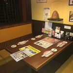 ちょっとした飲み会などに使いやすいテーブル席◎さまざまなシーンに調和する居心地の良い空間です♪