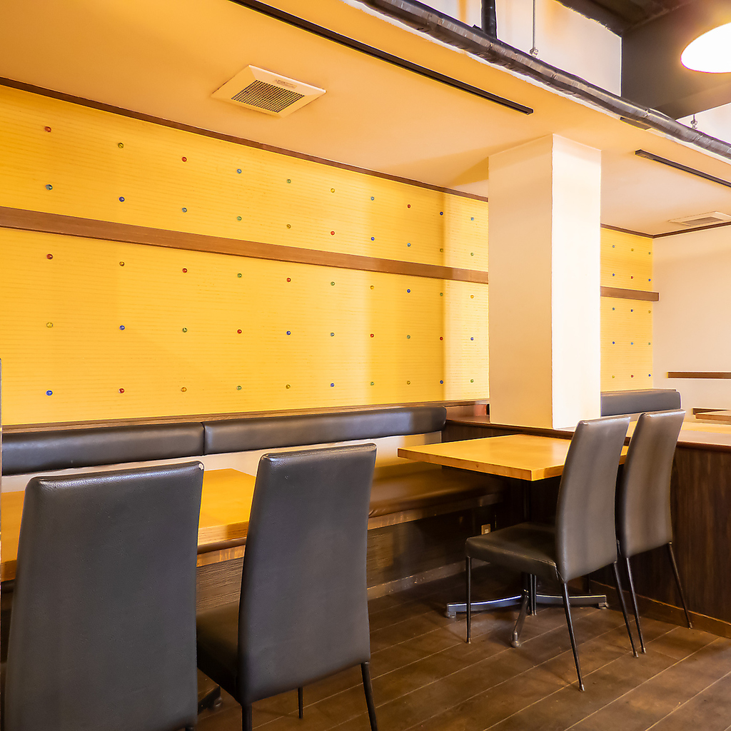 こじんまりとした会社宴会にもカウンター席で◎上質なお食事とお酒を心ゆくまでご堪能いただけます！