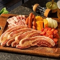 料理メニュー写真&nbsp;【アメリカンBBQ★】ブラックアンカス牛肉3種含む15品 【3時間飲み放題付/5980円→4980円】