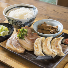 肉汁餃子のダンダダン 西宮店の特集写真