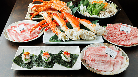 京都駅4分！ズワイ・タラバ蟹と国産和牛すき焼き食べ放題！和モダン空間で至福の時を