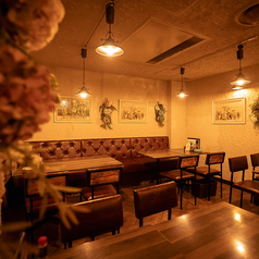 Italianbar ATTACHMENT アタッチメント 新宿西口店の雰囲気1