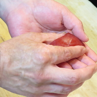 新鮮なネタをその日に仕入れるこだわり