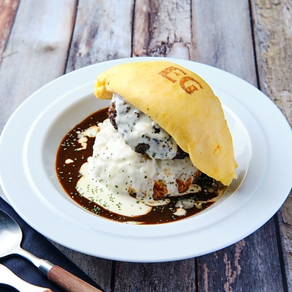 ふわっとろのはんばーぐオムライス♪