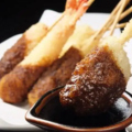 料理メニュー写真&nbsp;くいだおれセット（串12本＋人気サイドメニュー2品）