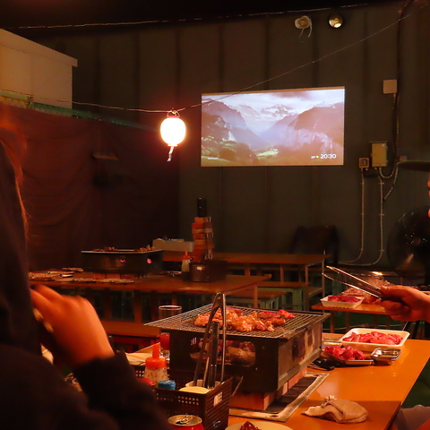 カフェテラス minion ビアガーデン 蹴