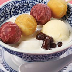 QQボール 杏仁豆富のココナッツミルク仕立て