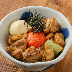 《お食事》ガッツリ食べたい時にはボリューム満点な丼！