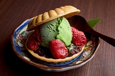 いちご抹茶最中
