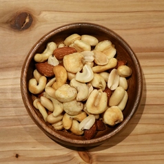 スモークナッツ (Smoked Nuts)