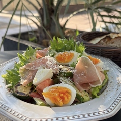 夏野菜のシーザーサラダ