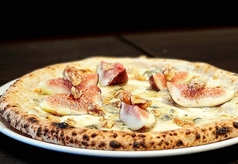 イゾラ トラットリア ISOLA TRATTORIAの写真