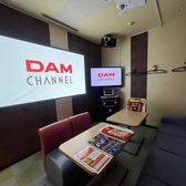 Blu-ray/DVDプレイヤー無料貸出(要予約)も実施中！大画面のプロジェクターやモニターで、お気に入りの映画やライブ映像を鑑賞するのもおすすめ◎