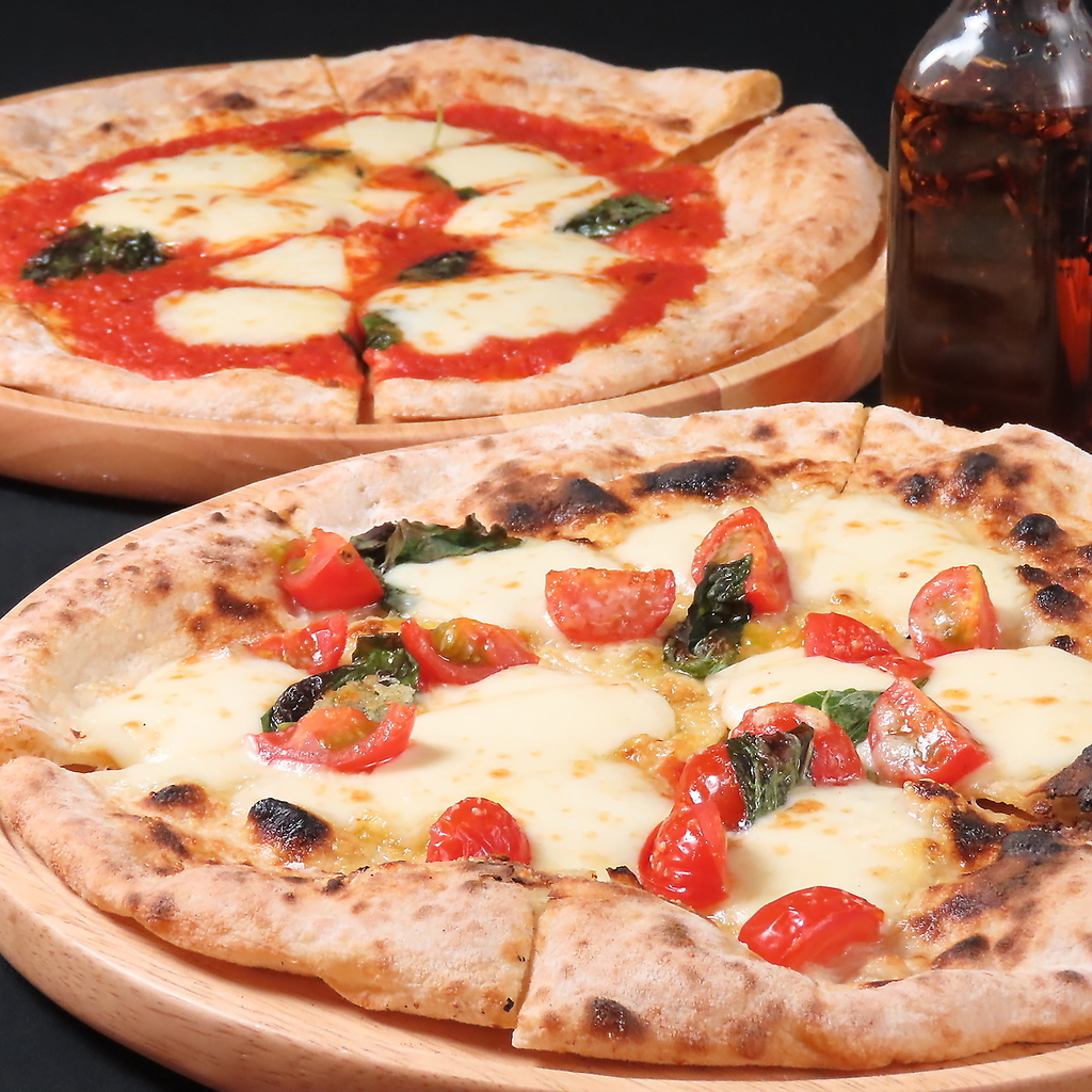 当店自慢の窯で焼いた出来立て熱々の逸品メニューがオススメ！本格的な窯焼きピザは絶品です☆