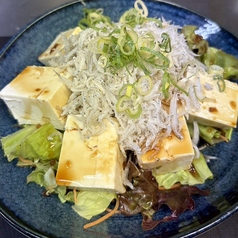 豆富としらすの和風サラダ