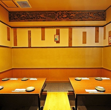 たこ焼きバル徳次郎 参号店の雰囲気1