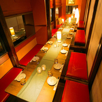 大人数での貸切も可能です！広々とした空間で、周りを気にせずパーティーをお楽しみいただけます。