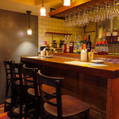 イタリアン&ワインバー nico+ ニコプラス 新宿三丁目店の雰囲気3