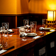 団体様でのご宴会も大歓迎！お勤め先でのご宴会・同窓会・イベント後の打ち上げ・ウエディングパーティーと多様なシーンにご利用頂けます。ご予算やご人数お気軽にお電話にてご相談ください♪