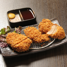 店内仕込みの希少部位 あぐーヒレカツ 3枚定食