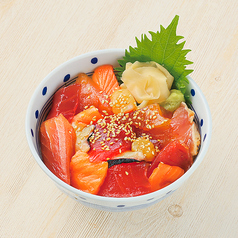 本日の漬け海鮮丼