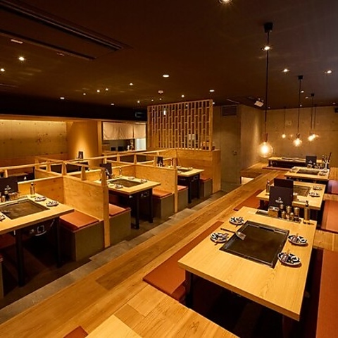 東京下町の鉄板焼きを味わえる居酒屋！新鮮なお刺身などのおつまみも充実しています♪