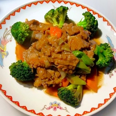 ブロッコリーと牛肉炒め