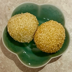 糯糯胡麻団子