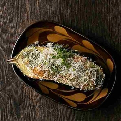 大きなトロ茄子の香草オイル焼き