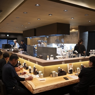 串かつ とんかつ五大 わさだ店の雰囲気1