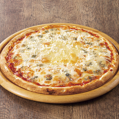 4種のチーズピザ