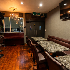 FEIN フェイン bar&kitchenの雰囲気1