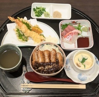 味路久の選べる五丼ぶり1,700円＋税