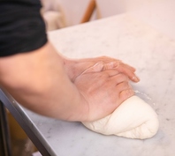 北海道産ブランド小麦で作る自家製生地はもっちもち