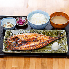 うまい魚が食べたくて 中日ビル店の特集写真