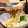 料理メニュー写真&nbsp;ラクレットチーズ＆野菜＆パン