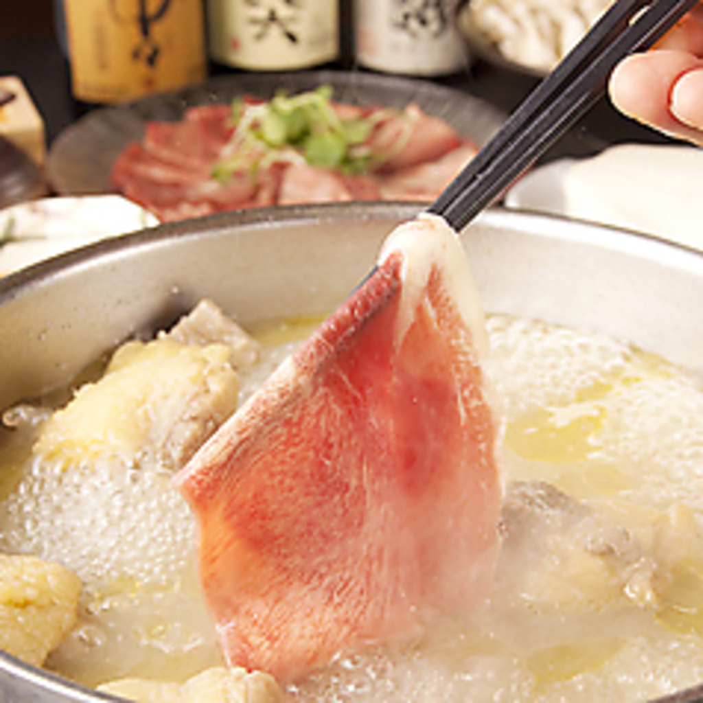 しゃぶしゃぶコースは全6品　お肉、野菜、ごはんが食べ放題！もちろん飲み放題も付いてます！